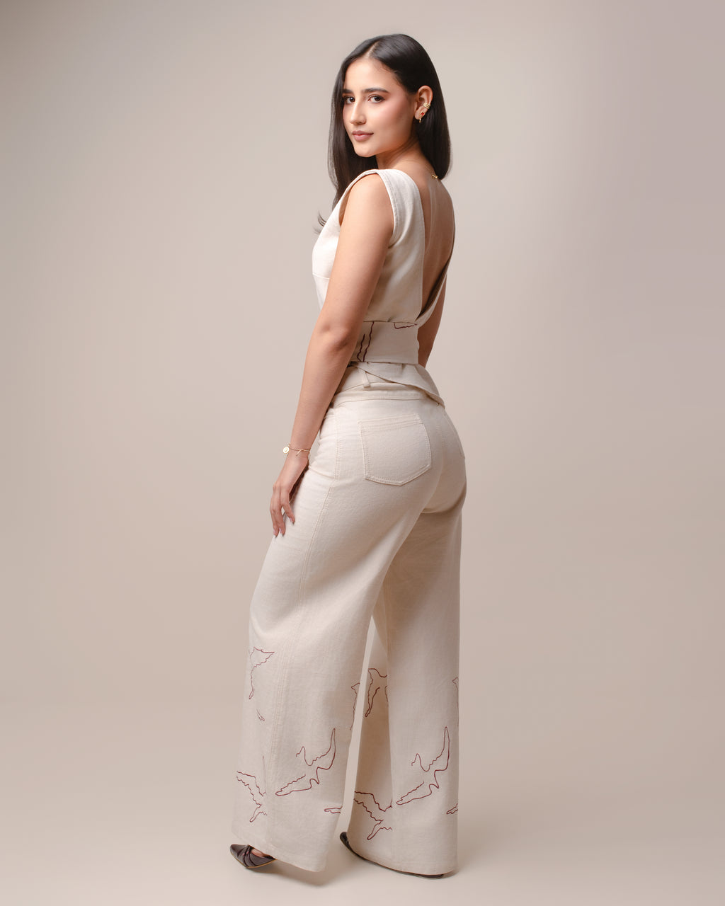 Lele Pant