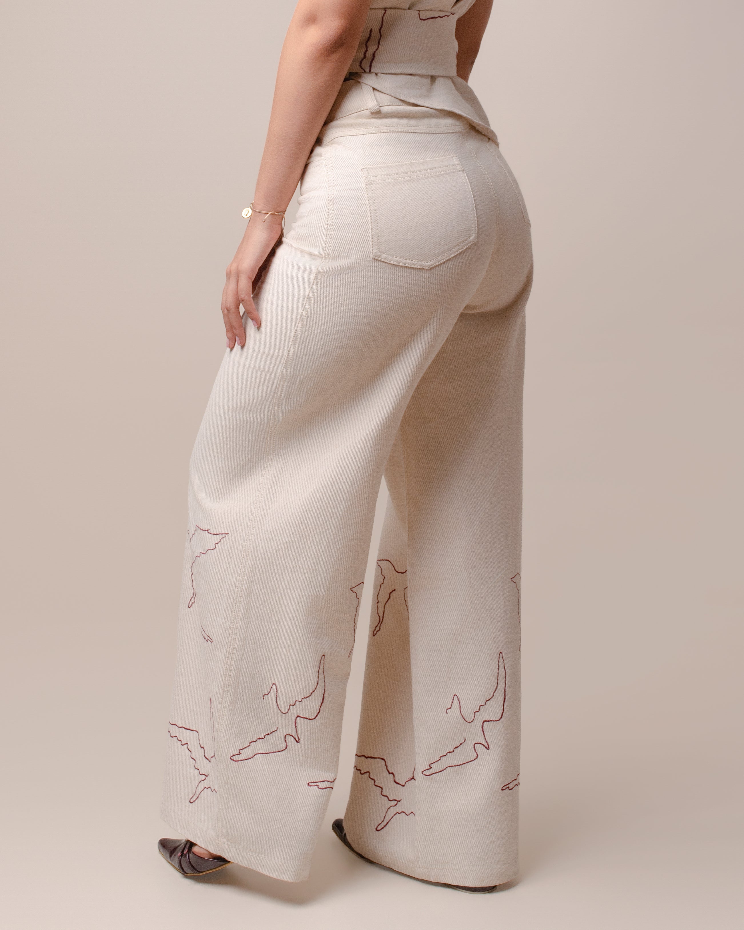 Lele Pant
